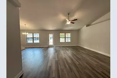 5908 Silvercrest Boulevard, Crestview, FL 32536 - Photo 9