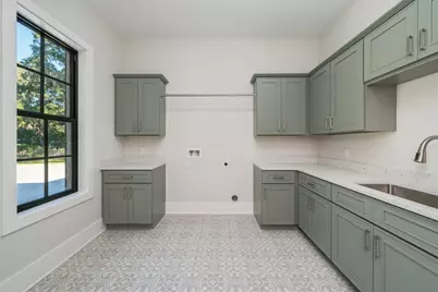 191 W Miracle Strip Parkway, Mary Esther, FL 32569 - Photo 69