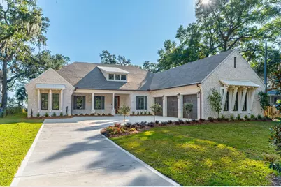 191 W Miracle Strip Parkway, Mary Esther, FL 32569 - Photo 1