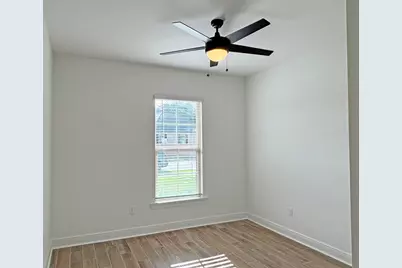 345 E Tweet Street, Freeport, FL 32439 - Photo 13