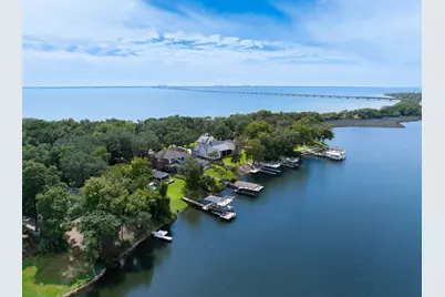 1013 Lake Drive, Niceville, FL 32578 - Photo 43
