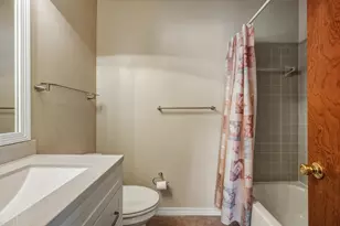 206 Esmond Ct, Niceville, FL 32578 - Photo 45