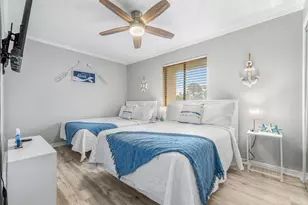 112 Robin Ln, Panama City Beach, FL 32407 - Photo 25