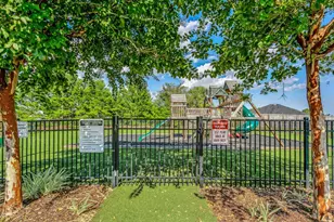 1729 Waterford Sound Blvd, Gulf Breeze, FL 32563 - Photo 45