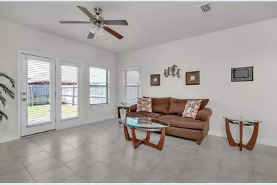 1729 Waterford Sound Boulevard, Gulf Breeze, FL 32563 - Photo 15