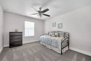 1729 Waterford Sound Blvd, Gulf Breeze, FL 32563 - Photo 33
