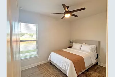 251 E Tweet Street, Freeport, FL 32439 - Photo 11