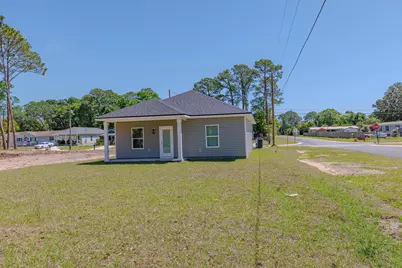 1001 Bremen Avenue, Pensacola, FL 32507 - Photo 13