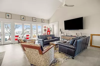 708 Harbor Boulevard, Destin, FL 32541 - Photo 13