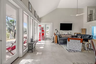 708 Harbor Boulevard, Destin, FL 32541 - Photo 15
