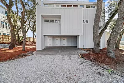 708 Harbor Boulevard, Destin, FL 32541 - Photo 3