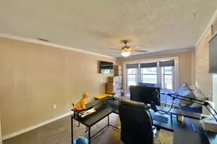 309 Springwood Cir, Crestview, FL 32536 - Photo 23