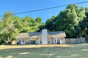 309 Springwood Cir, Crestview, FL 32536 - Photo 1