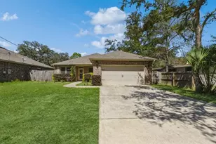 2B Newcastle Dr, Fort Walton Beach, FL 32547 - Photo 1