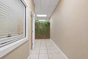 986 Airport Rd, Destin, FL 32541 - Photo 5
