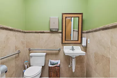 986 Airport Road #A&B, Destin, FL 32541 - Photo 11