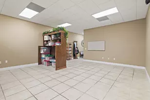 986 Airport Rd, Destin, FL 32541 - Photo 9