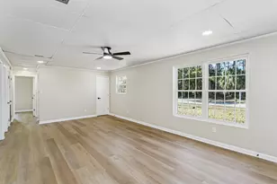 123 SW Robinwood Dr, Fort Walton Beach, FL 32548 - Photo 3