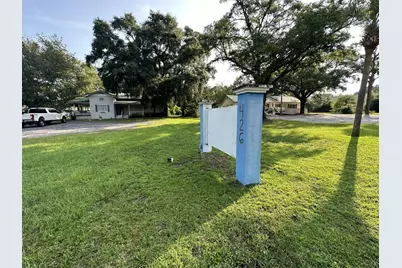 426 W James Lee Boulevard, Crestview, FL 32536 - Photo 1