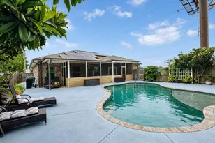 2 W Casa Loma Dr, Mary Esther, FL 32569 - Photo 41