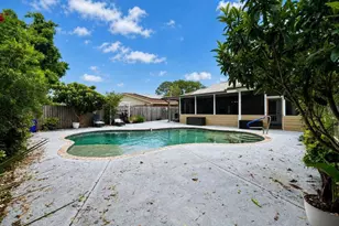 2 W Casa Loma Dr, Mary Esther, FL 32569 - Photo 33