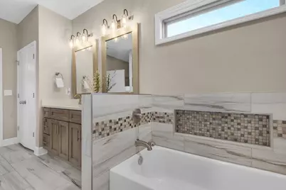 2 W Casa Loma Drive, Mary Esther, FL 32569 - Photo 11