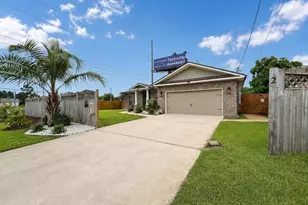 2 W Casa Loma Dr, Mary Esther, FL 32569 - Photo 7