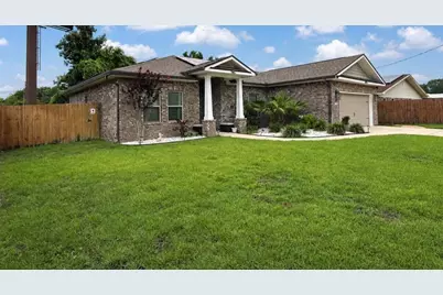2 W Casa Loma Drive, Mary Esther, FL 32569 - Photo 3