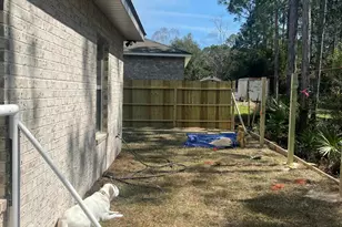 7133 Leisure St, Navarre, FL 32566 - Photo 5