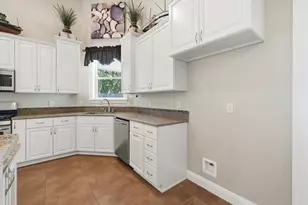 266 Florida Ave, Valparaiso, FL 32580 - Photo 29
