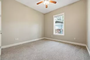266 Florida Ave, Valparaiso, FL 32580 - Photo 47