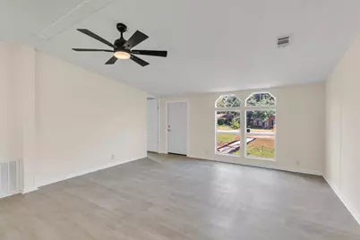 244 Paschel Avenue, Mary Esther, FL 32569 - Photo 5