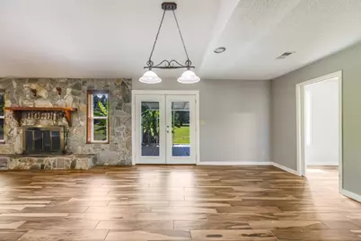 5811 Monroe Street, Baker, FL 32531 - Photo 5