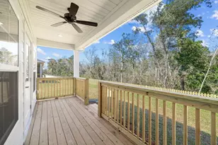 72 Riverwalk Cir, Freeport, FL 32439 - Photo 3