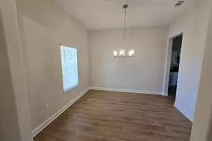 5423 E Brook Dr, Crestview, FL 32539 - Photo 7