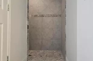 5423 E Brook Dr, Crestview, FL 32539 - Photo 9