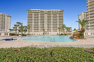 15300 Emerald Coast Pkwy, Destin, FL 32541 - Photo 29