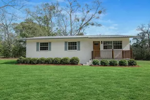 97 Graham St, Defuniak Springs, FL 32435 - Photo 1