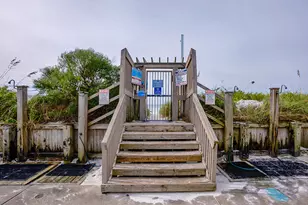 8727 Thomas Dr, Panama City Beach, FL 32408 - Photo 23