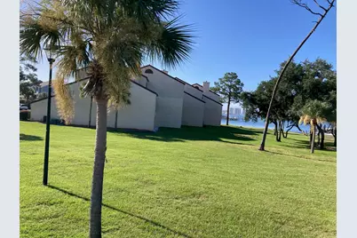 8269 Navarre Parkway, Navarre, FL 32566 - Photo 17