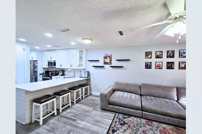 11 NW Poulton Drive #UNIT E, Fort Walton Beach, FL 32548 - Photo 3