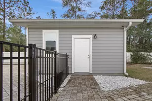 521 W Juniper Ave, Defuniak Springs, FL 32433 - Photo 25
