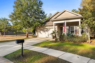 187 Autumn Ave, Freeport, FL 32439 - Photo 3