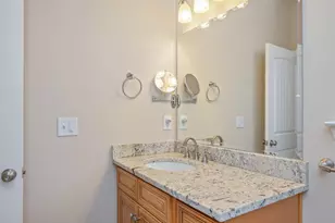 526 Tail Spin Dr, Holt, FL 32564 - Photo 23