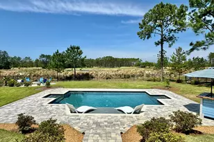 513 W Club House Dr, Freeport, FL 32439 - Photo 3