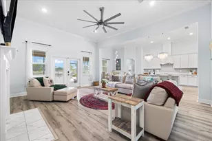513 W Club House Dr, Freeport, FL 32439 - Photo 21