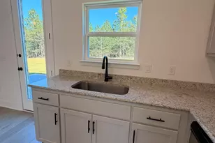 2417 Aleia Ln, Crestview, FL 32536 - Photo 11