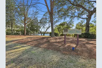 395 Jasmine Avenue, Valparaiso, FL 32580 - Photo 57