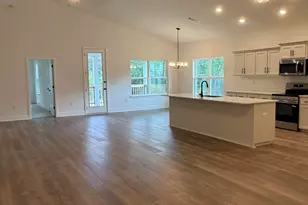 2418 Aleia Ln, Crestview, FL 32536 - Photo 5