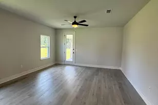2414 Aleia Ln, Crestview, FL 32536 - Photo 13